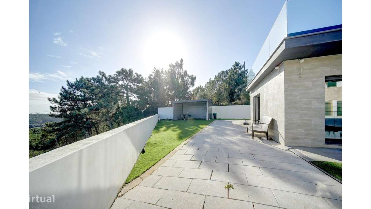 Moradia T4 na Serra de Casal de Cambra-38