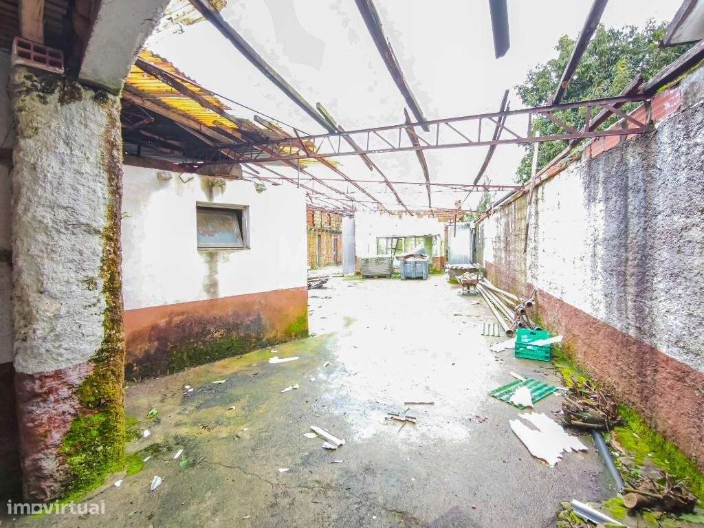 Moradia T2+1 para restauro a 10min Aveiro - Grande imagem: 4/24