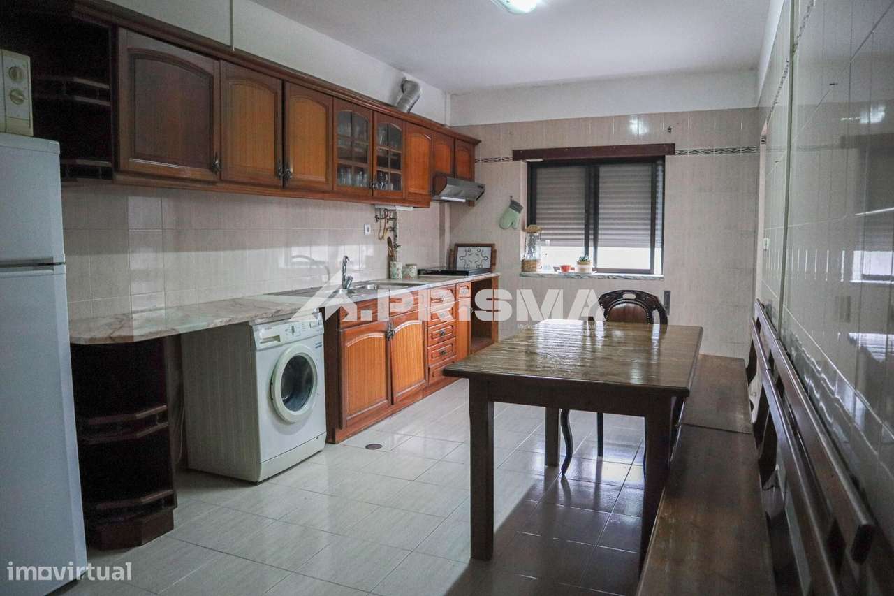 Apartamento T3 com garagem para venda em Castelo Branco-14