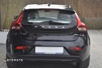 Volvo V40 D2 Base - 24