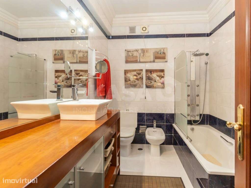 Apartamento T4 ,Bairro do Liceu , Setúbal-26
