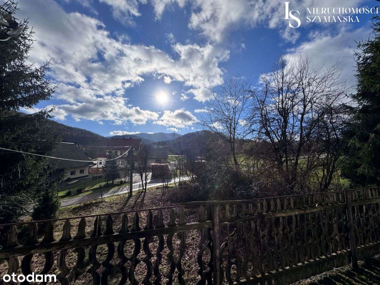 Dom z potencjałem i pięknym widokiem na Śnieżnicę!-3