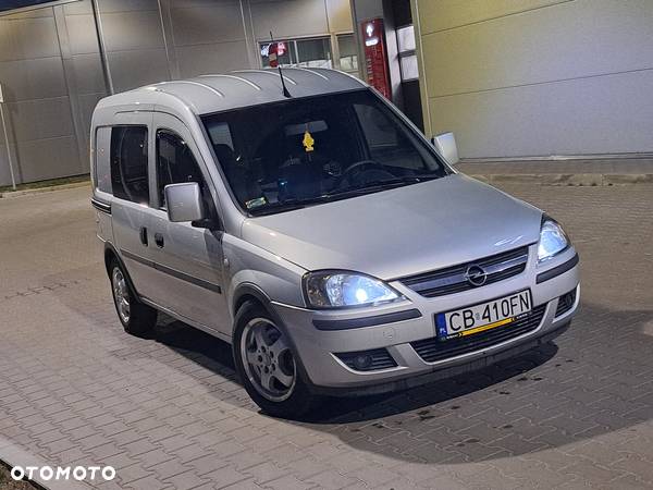 Opel Combo 1.7 CDTI - 6