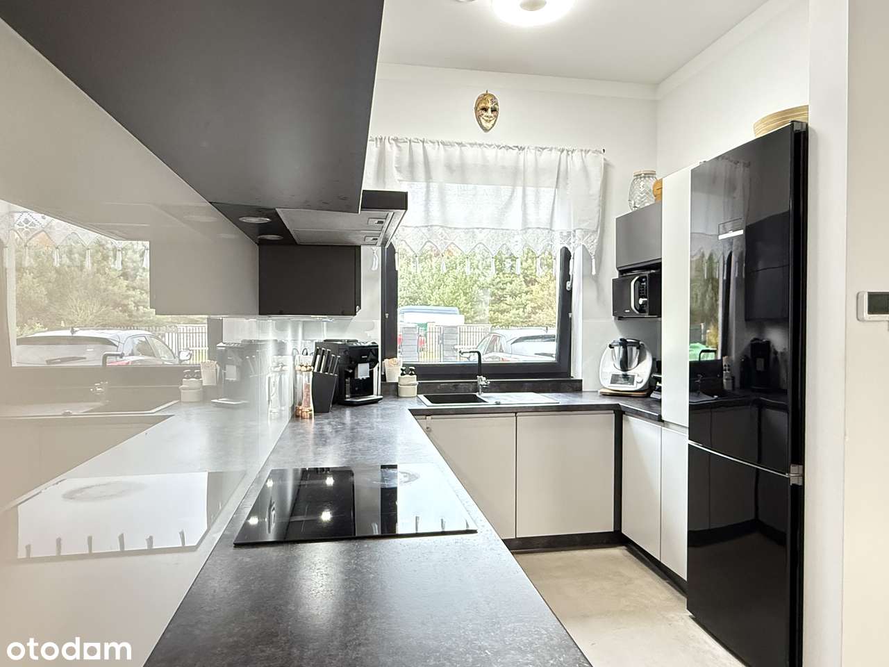 Piękny nowoczesny kilkuletni dom z pięknym ogrodem-Barlinek-Krzynka.-8