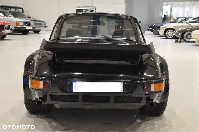 Porsche 911 - 6