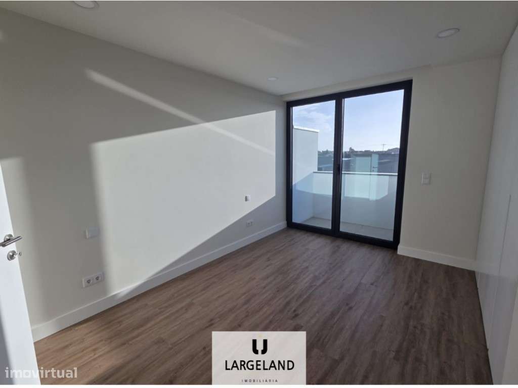 Moradia T4 em construção - Aradas, Aveiro-7