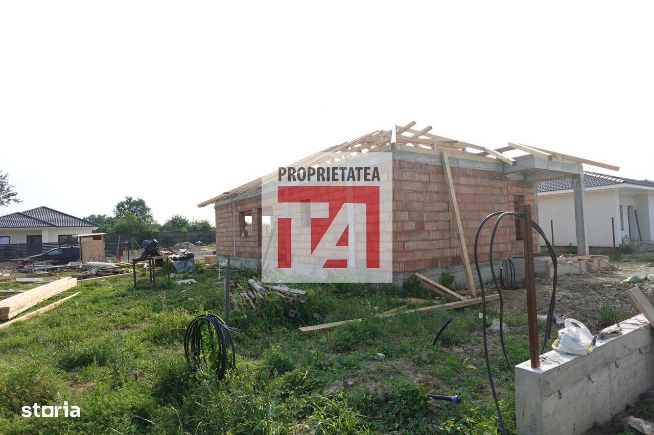 Casa  noua la cheie Satu nou de Jos-6