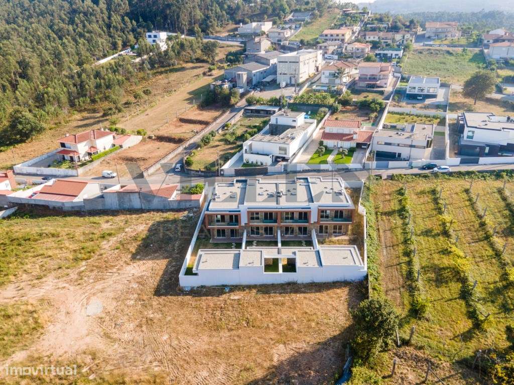 São Pedro Village - Moradias Novas em Banda T3 na Trofa-33