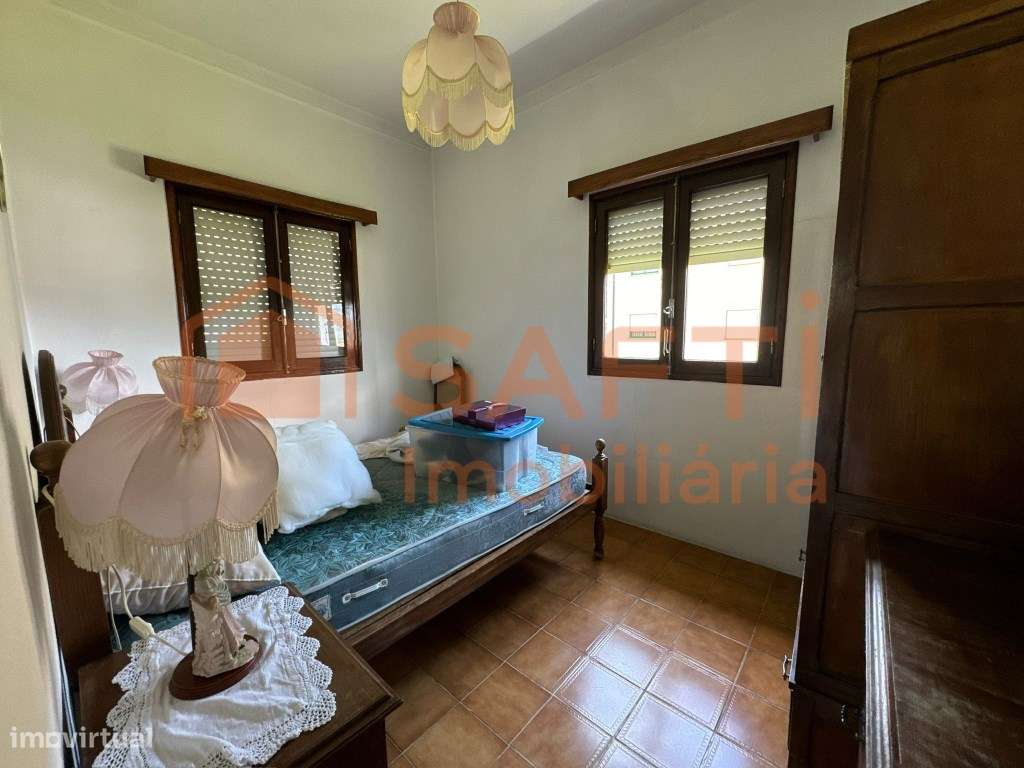 Casa toda em pedra, em excelente localização - Grande imagem: 5/9