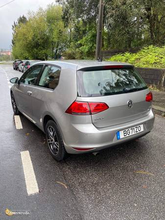 VW Golf 1.6 TDi BlueMotion Confortline - 4