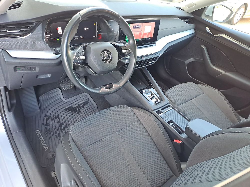 SKODA OCTAVIA Virtual ACC Indukcja Matrix 1,5eTSI 150KM Serwis ASO Salon PL VAT23%