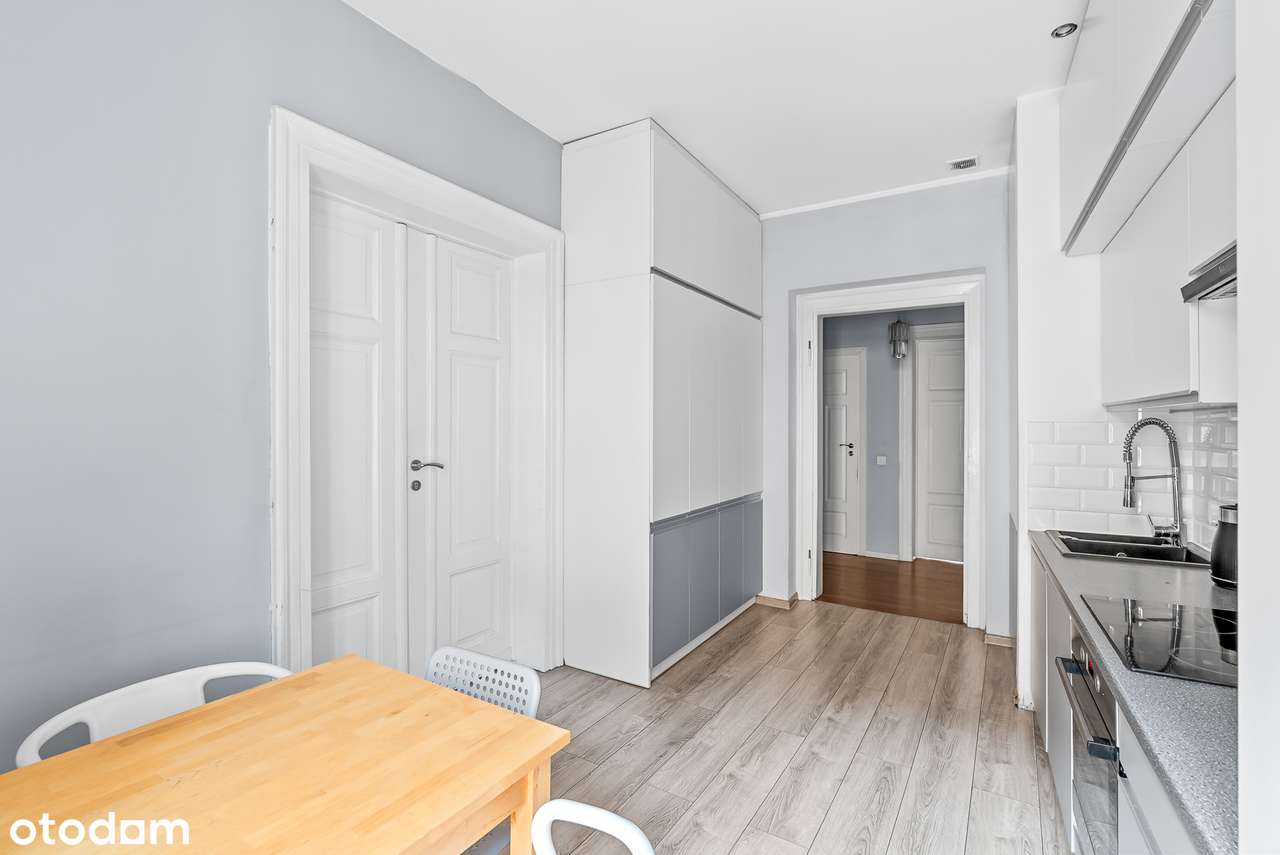 100 m2 4 pokoje słoneczne, po remoncie, 2 balkony, garaz, 1 pietro LUX-4