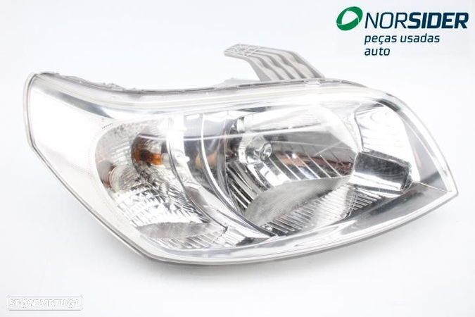 Farol direito Chevrolet Aveo|08-11 - 1