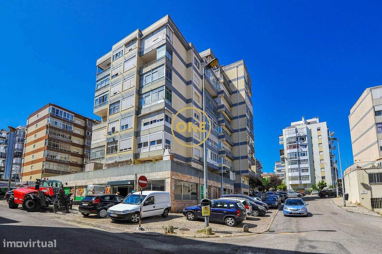 Apartamento T3 à venda na Cova da Piedade, Almada-4
