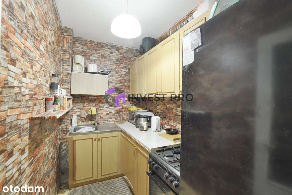 Słoneczne środkowe mieszkanie do własnej adaptacji-3