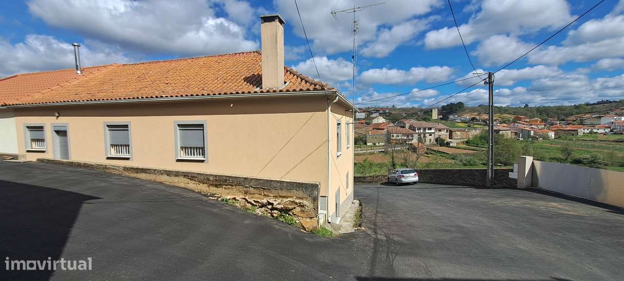 Moradia T5 Venda em São Martinho de Angueira,Miranda do Douro-48