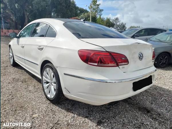 Volkswagen Passat CC 2.0 TDI BMT - 2