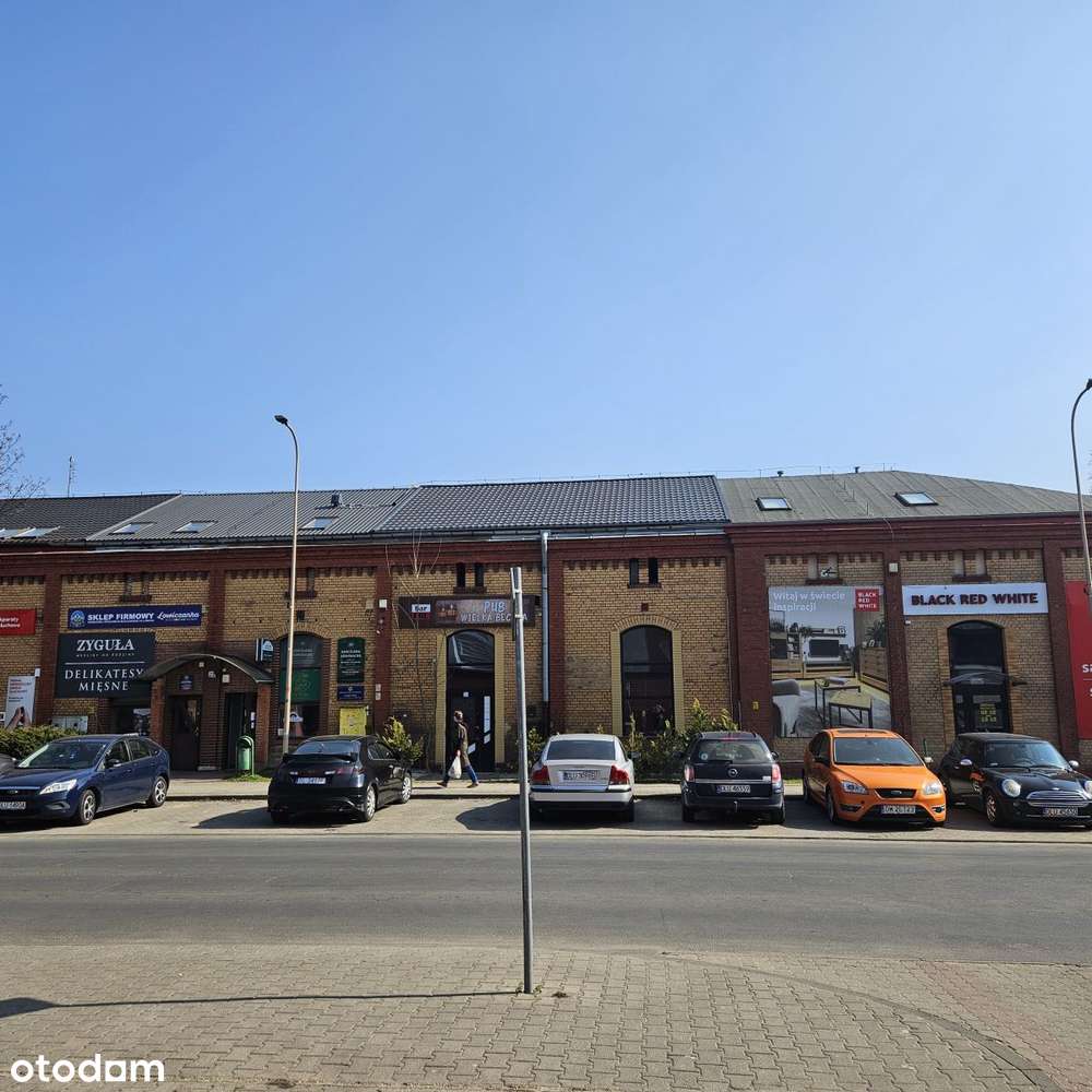 Kamienica w centrum miasta-1