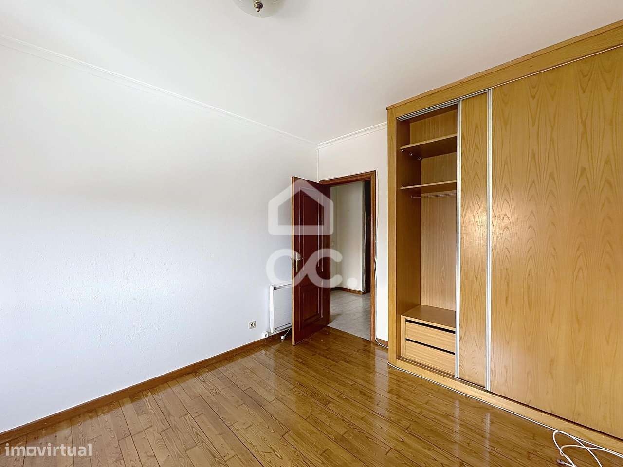 Apartamento T2 Ideal para Habitação Própria ou Rentabilização-6