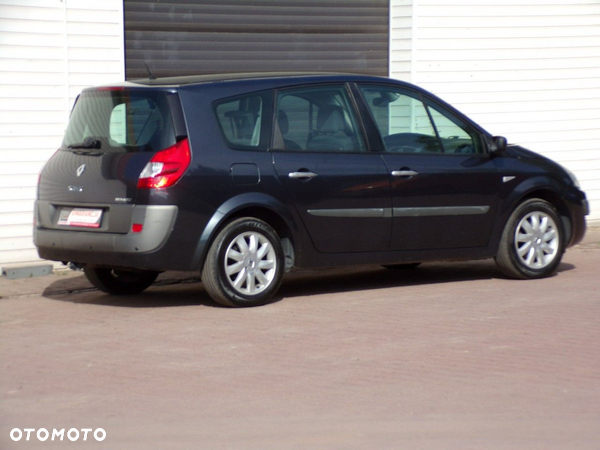 Renault Scenic - 6