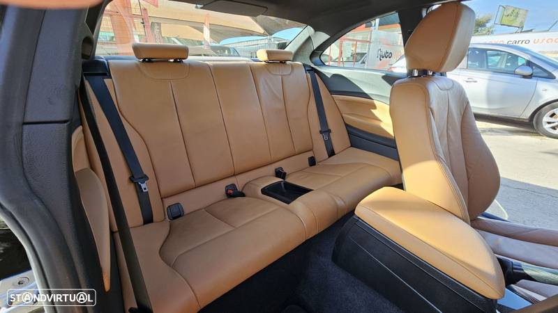 BMW 218 d Line Luxury Auto - 19