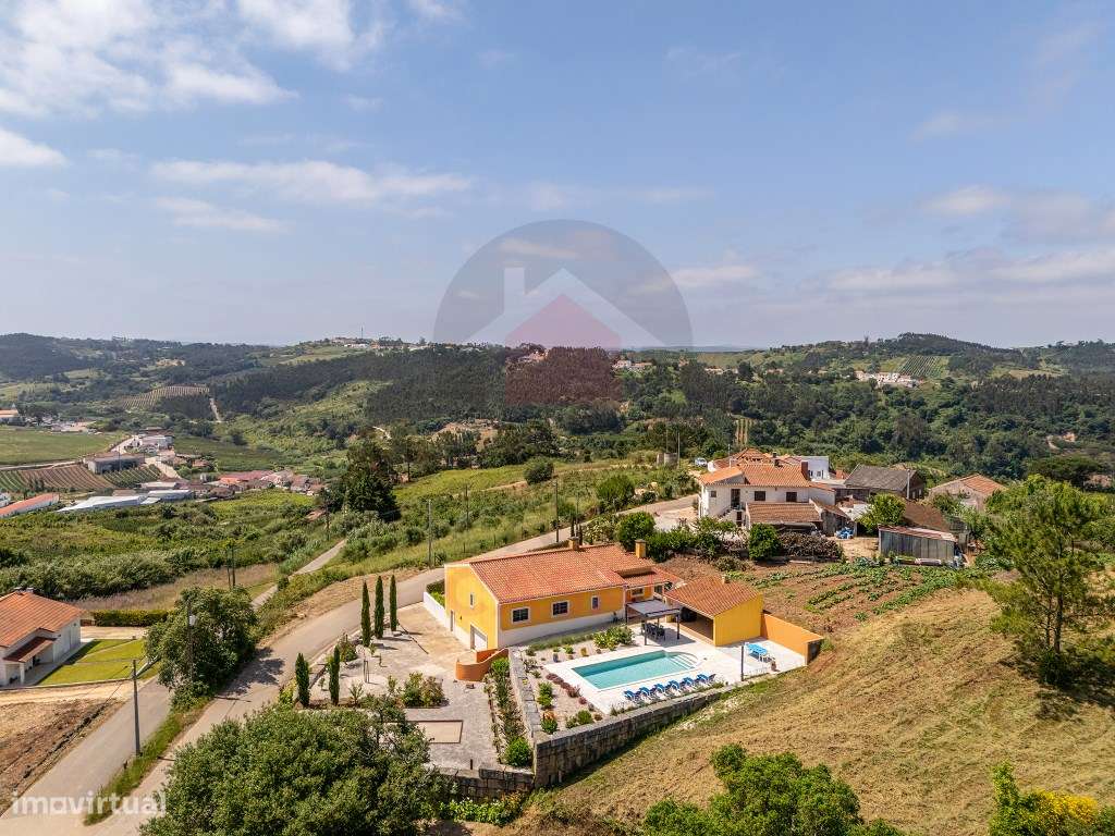 Moradia T3 com Piscina e Terreno em Osseira - Carvalhal Benfeito-31