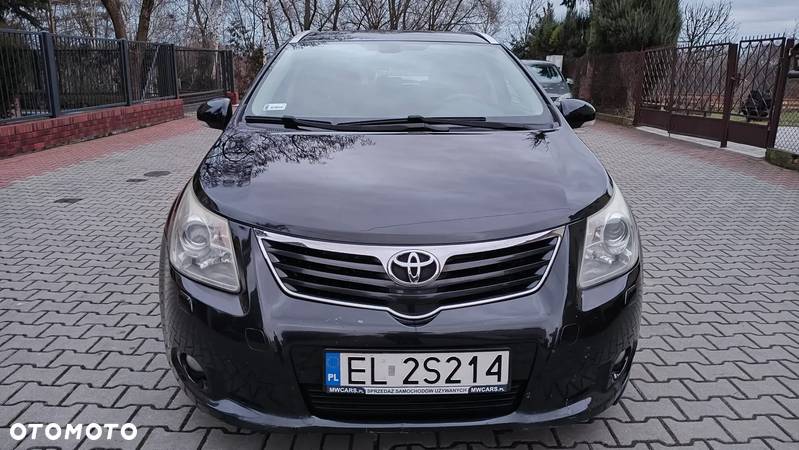 Toyota Avensis 2.2 D-4D Prestige - 6