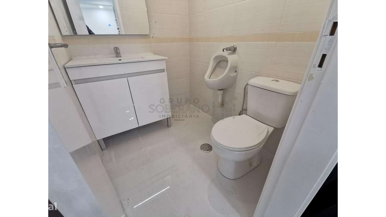 Apartamento T2 em Vale de Milhaços-12