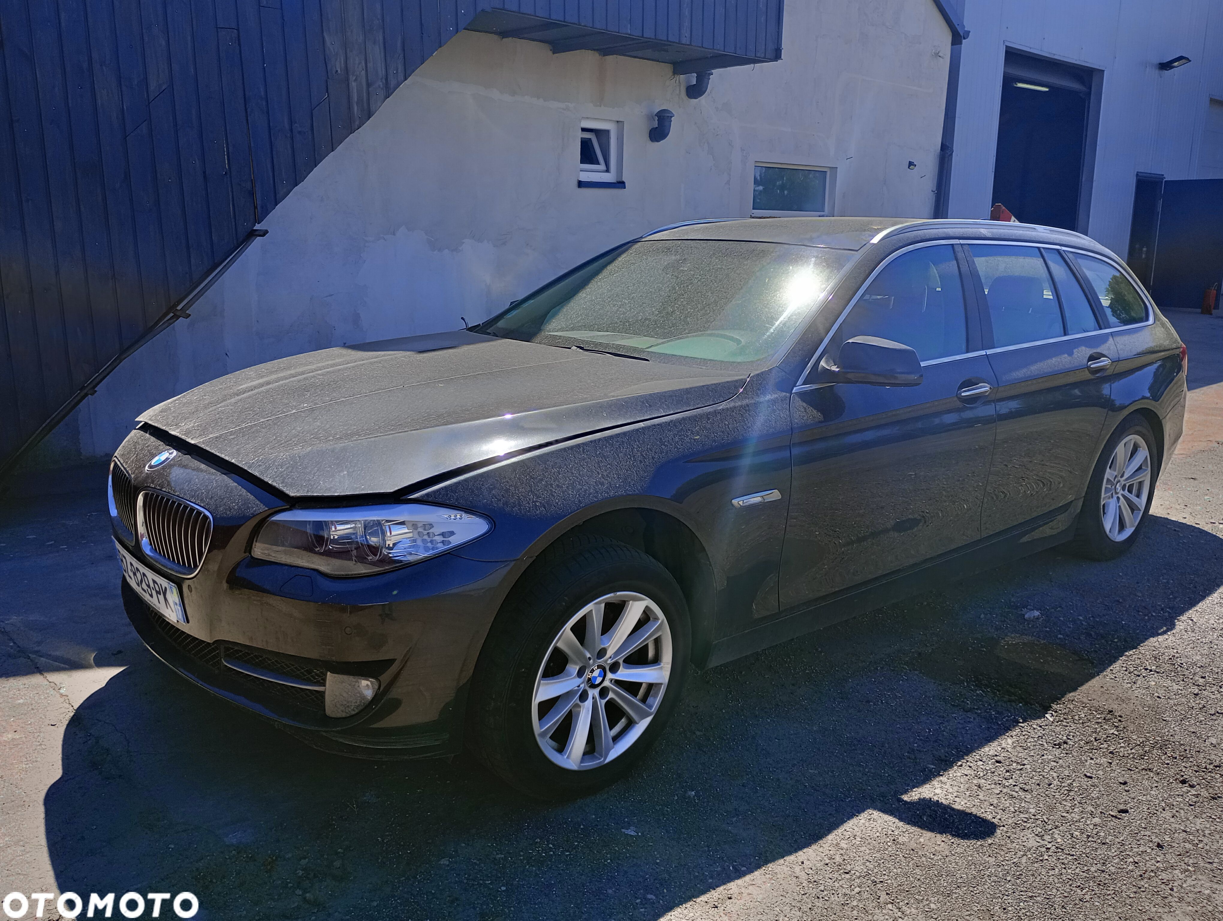 BMW Seria 5 520d Touring - 1