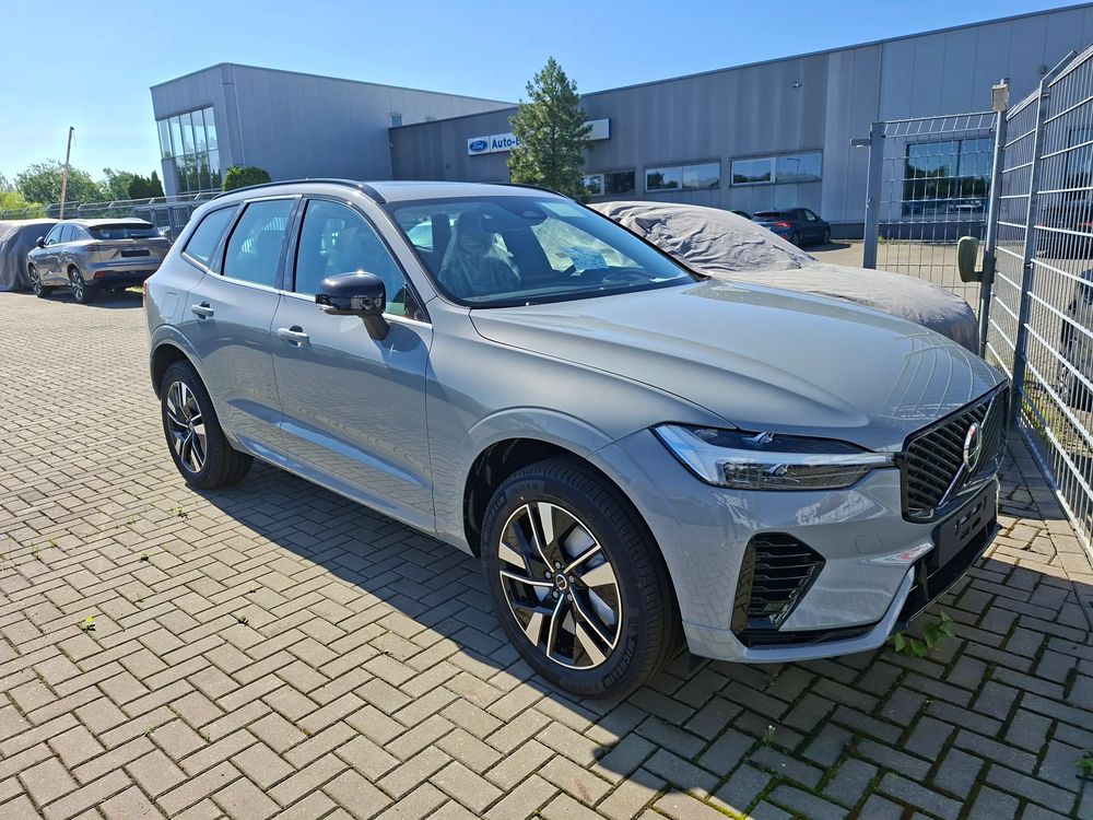 Volvo XC60 II B5 B AWD Plus Dark 2026