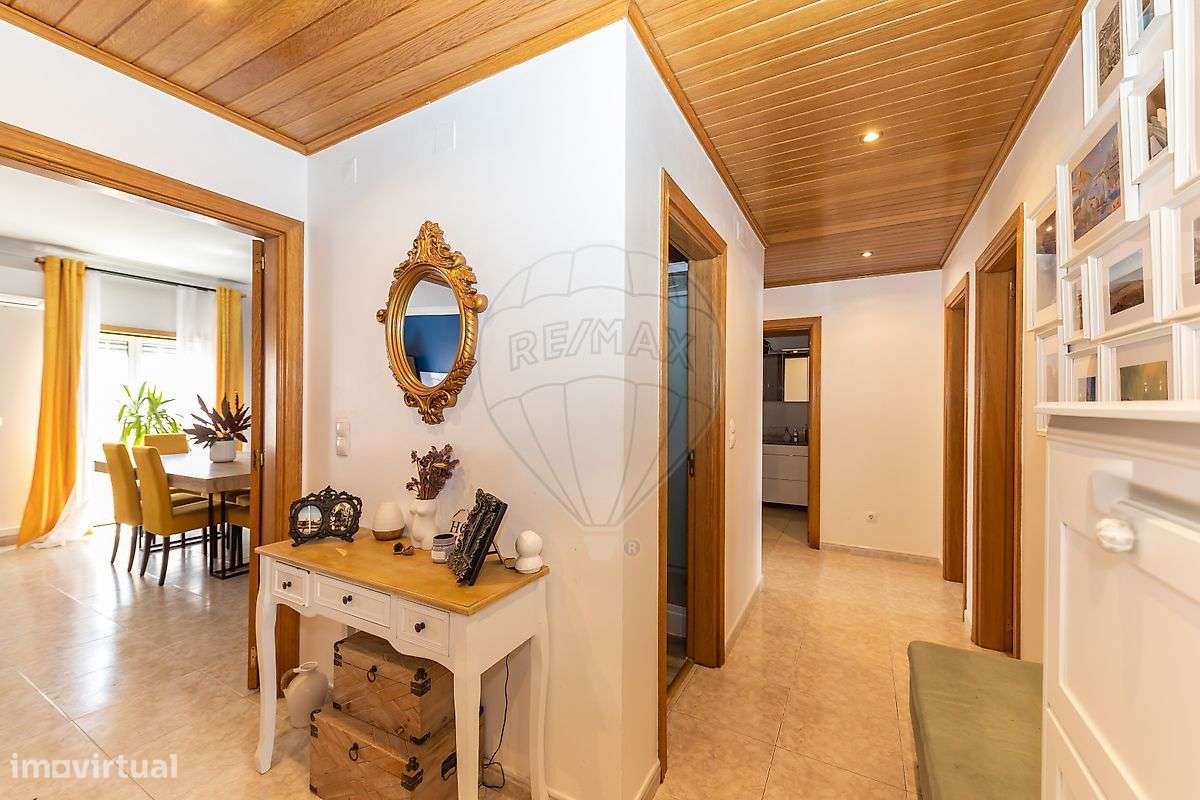 Apartamento T3 no Centro do Montijo-7