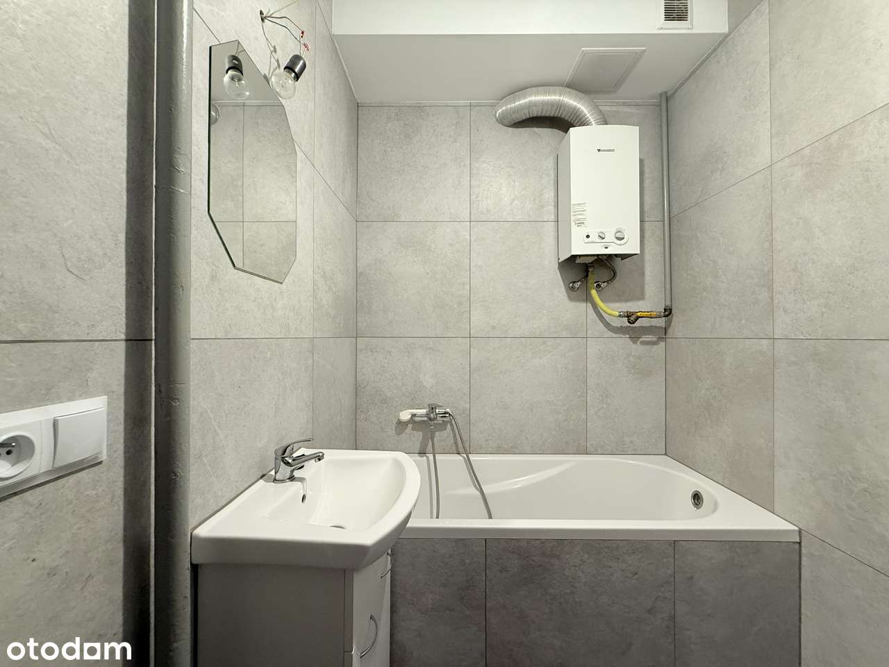 Mieszkanie 63,91 m² – 3 oddzielne pokoje, I piętro – Kraśnik Fabr.-7