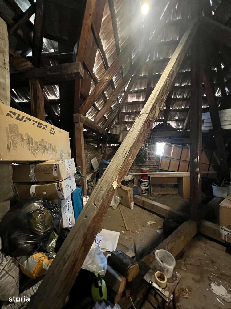 Casă Centrală 125mp + 124mp amenajabil str Mihai V colț cu str Verii-16