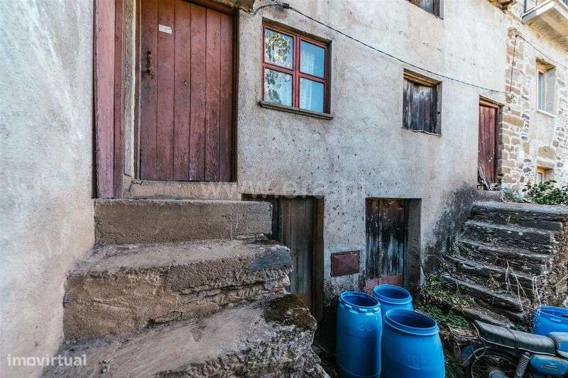 Moradia em Banda T2 / Covilhã, Casegas - Grande imagem: 2/14