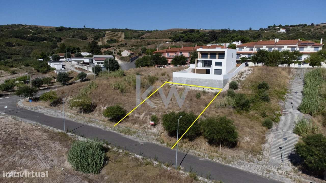 Terreno para venda em Alenquer - Urbanização Fontainhas - Grande imagem: 3/18