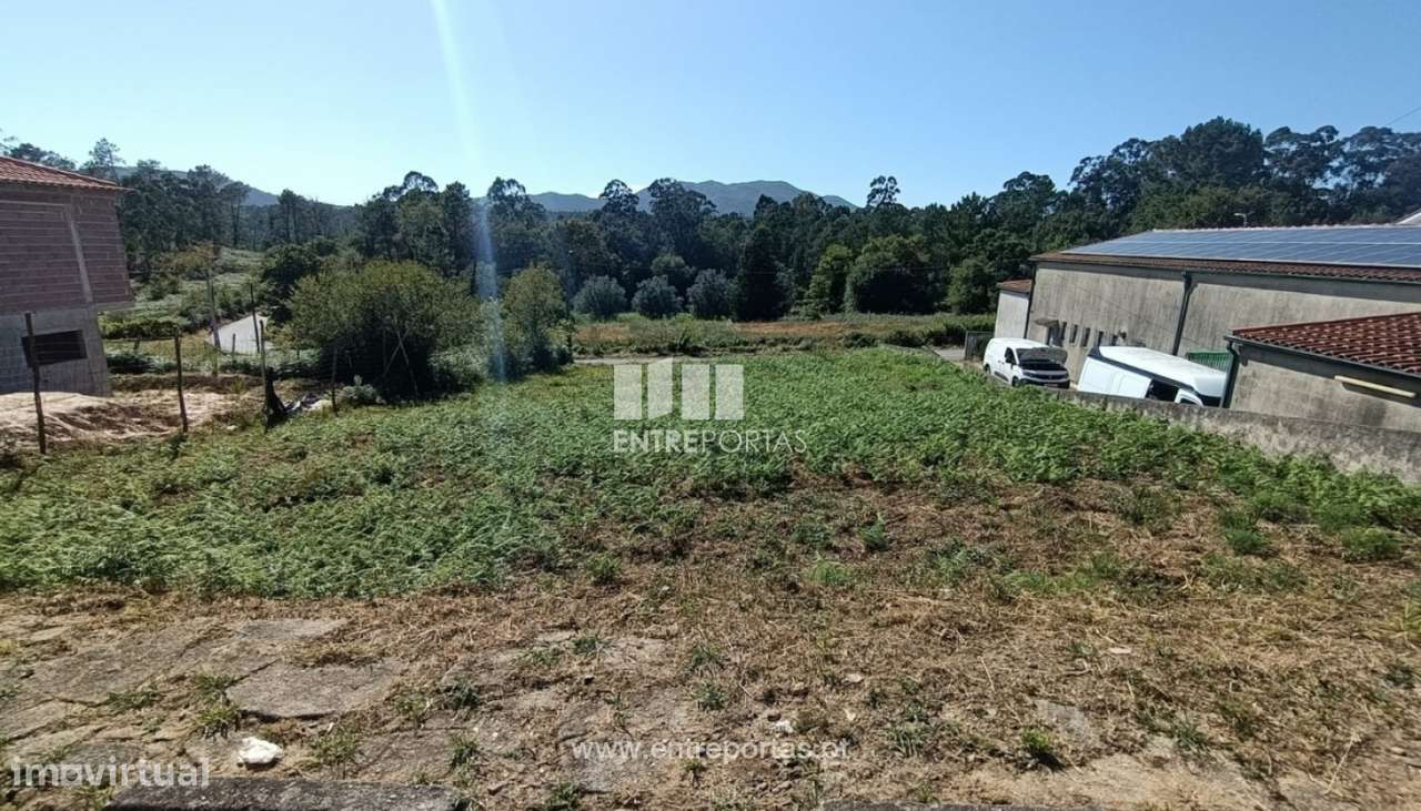 Venda de terreno para construção com 400m², Vila Mou, Viana do Cast - Grande imagem: 3/30