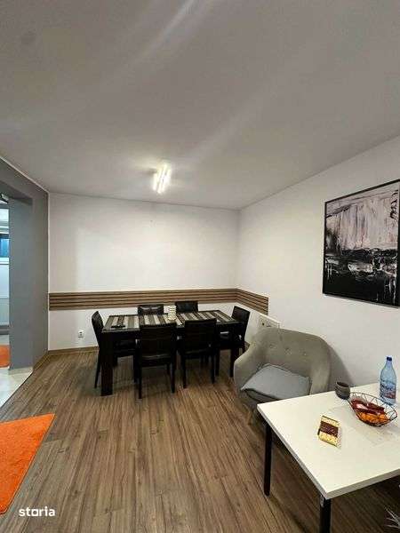 Inchiriez casa tip Duplex 4 camere/90mp+curte 40mp/3 loc parcare/sec6 - Imagine principală: 5/8