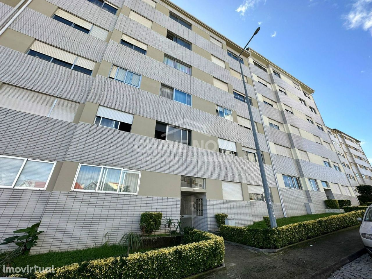 Apartamento T1 + 1 a 1 km do centro da Cidade da Maia.