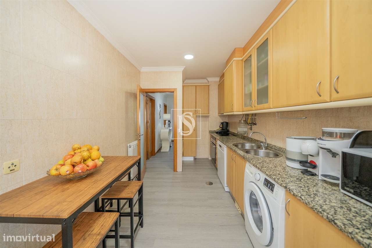 T2+1, Remodelado, com Garagem Fechada, a 1,2 km da Praia — Vila do Con-19