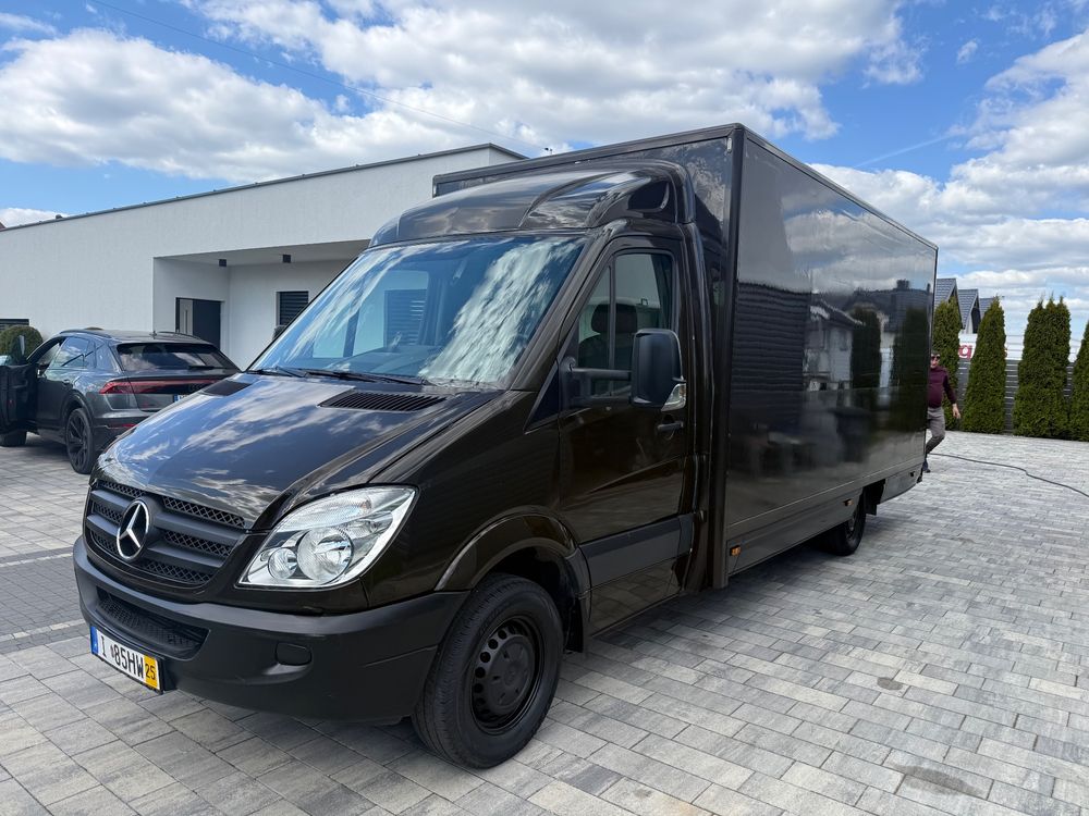 Mercedes-Benz Sprinter 2012