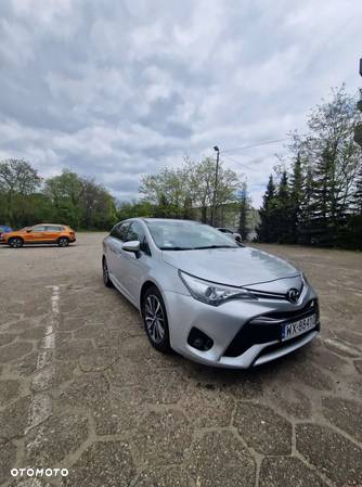 Toyota Avensis 2.0 D-4D Active Business - 8