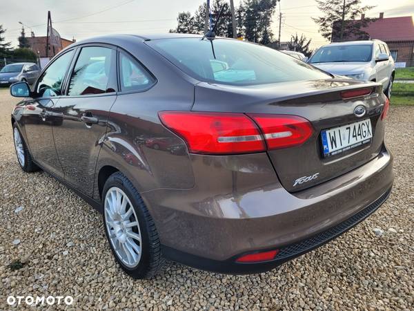 Ford Focus 1.6 SYNC Edition - 12