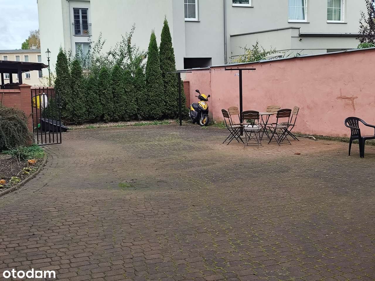 Mieszkanie w ścisłym centrum-9