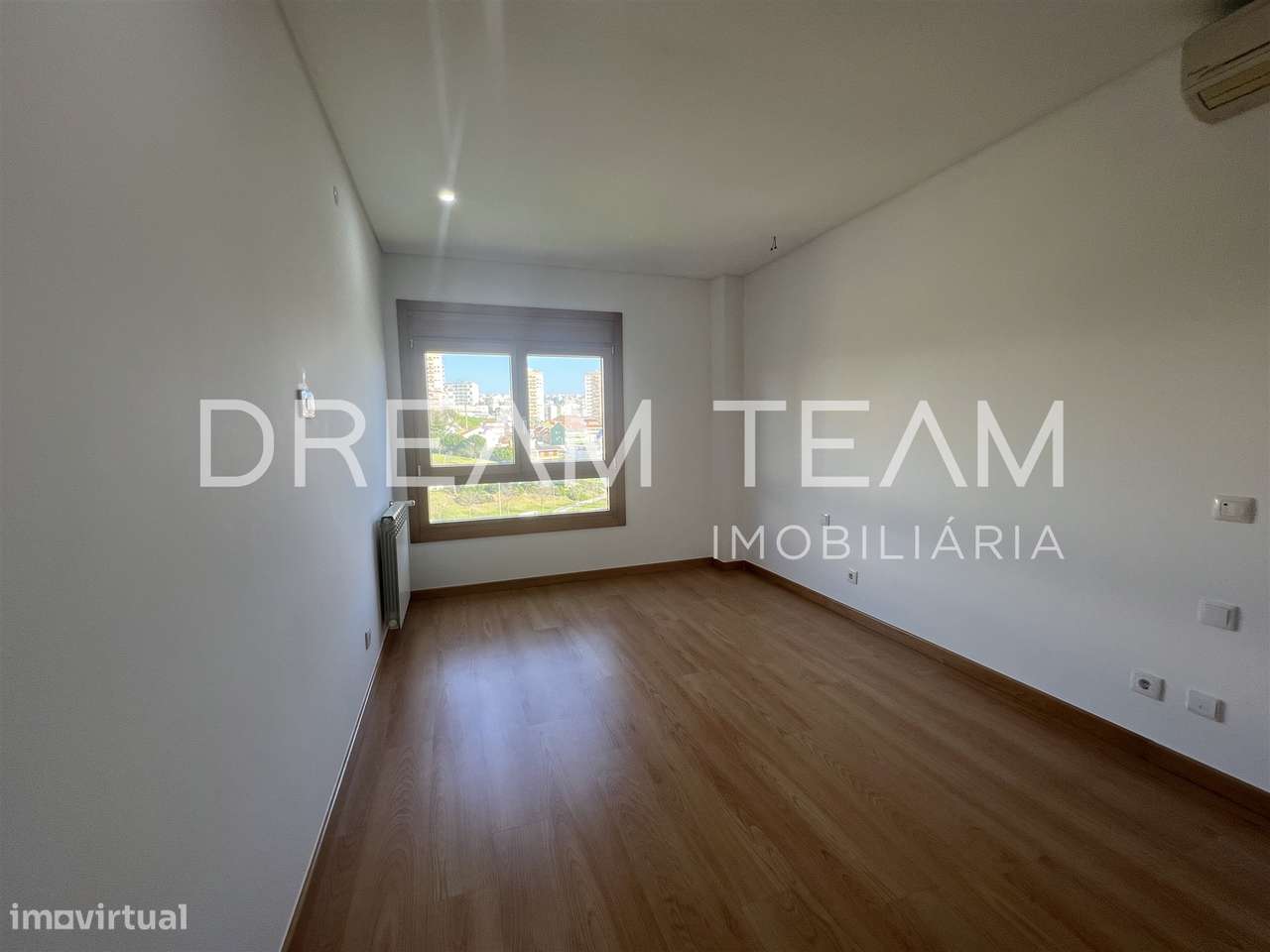Apartamento T3 Venda em Odivelas,Odivelas-22