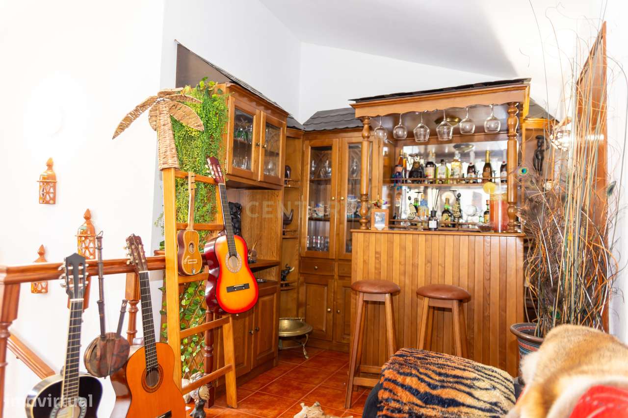 Charmosa Moradia T4 em Estremoz-43