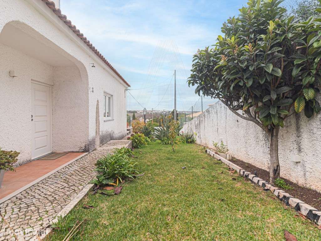 EXCLUSIVO | Moradia V6 de Sonho no Coração da Cotovia, Sesimbra-46