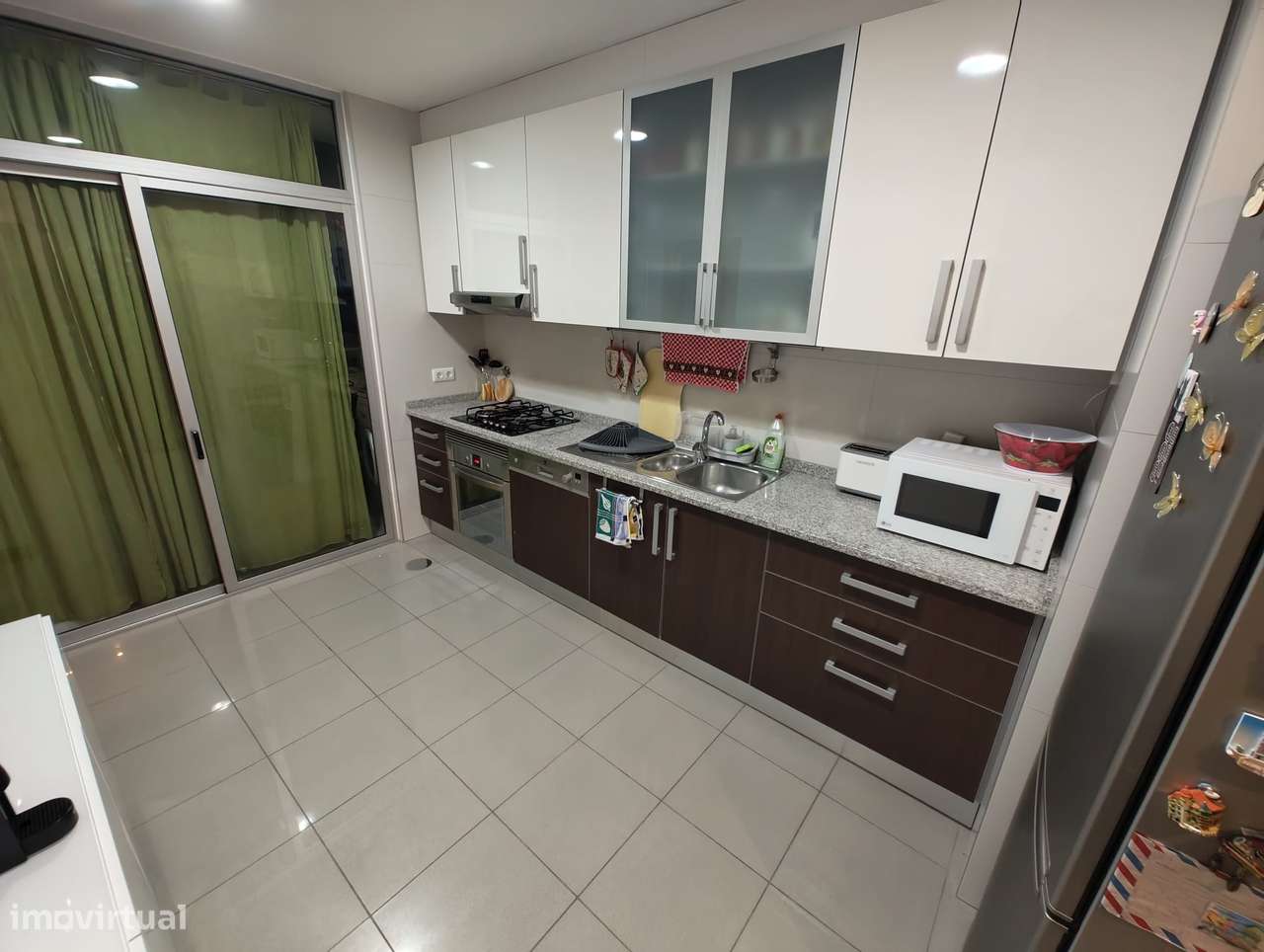 Arrenda-se T2 Mobilado | Aveiro | Qualidade, Luz e Localização - Grande imagem: 5/15