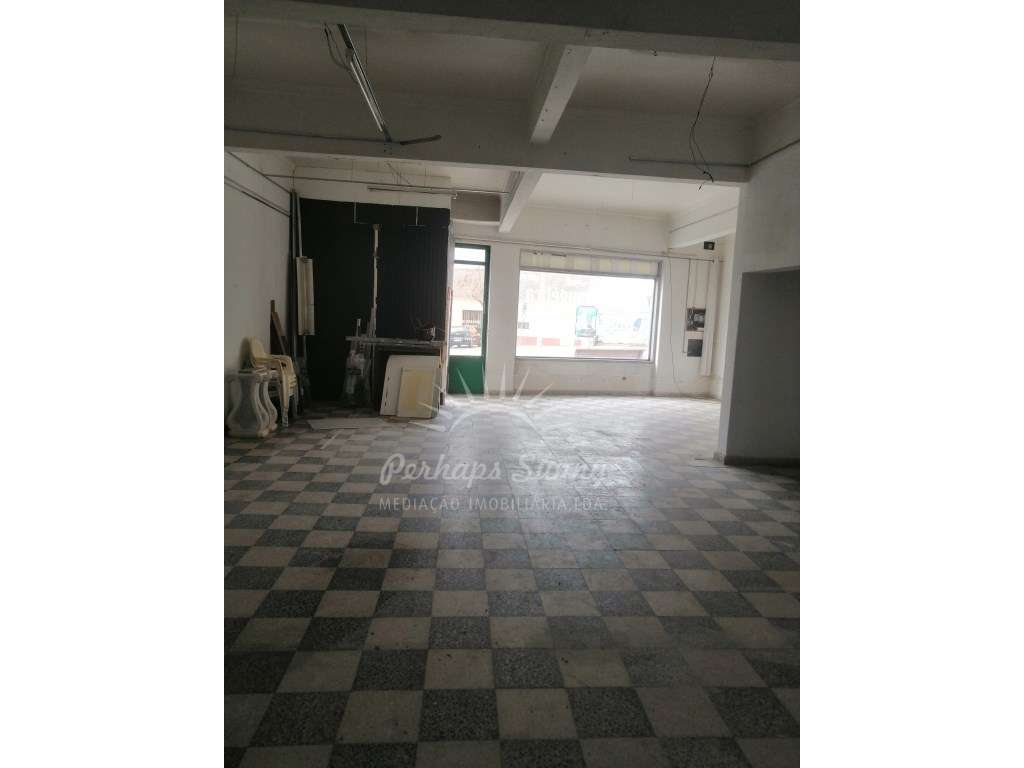 Edificio Habitacional + Comercio - Centro Cartaxo-9