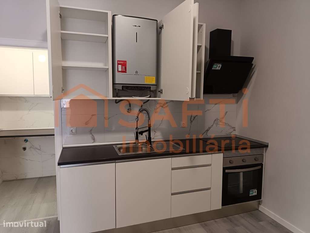 Espaço Comercial para venda em Belas - Grande imagem: 3/15