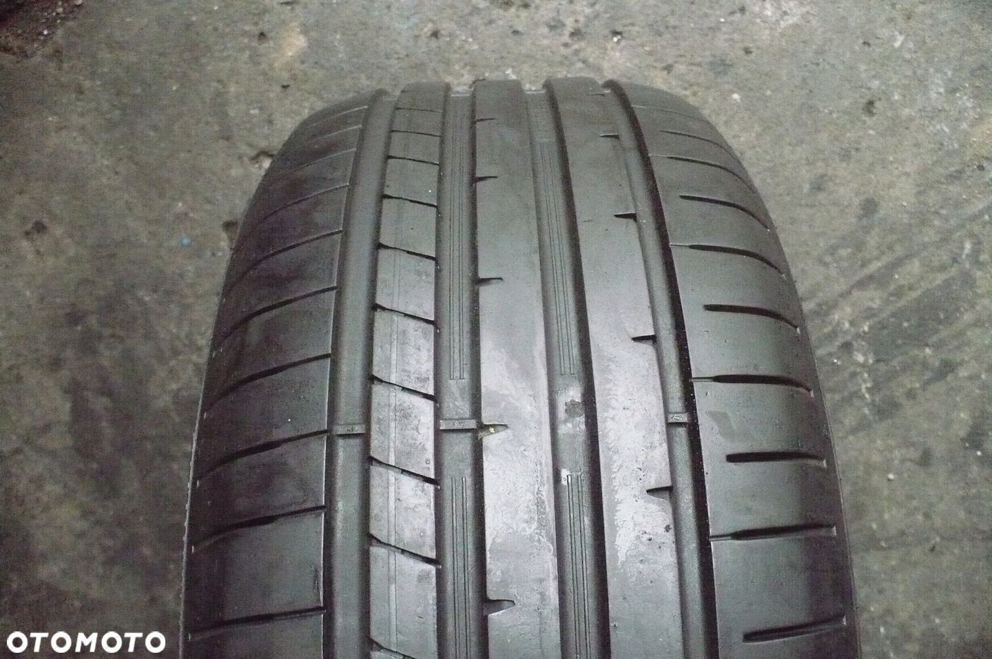 DUNLOP Sport Maxx RT 235/55R17 6,1mm 2020 - 1